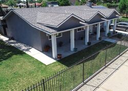 Pre-foreclosure in  S Oleander Ave Bakersfield, CA 93304