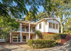 Pre-foreclosure in  N Bundy Dr Los Angeles, CA 90049