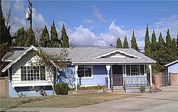 Pre-foreclosure in  MASSINGER ST Lakewood, CA 90715