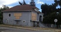 Pre-foreclosure in  84th Ave Oakland, CA 94621