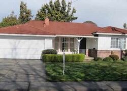 Pre-foreclosure in  Via Valencia San Lorenzo, CA 94580