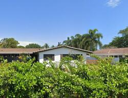 Pre-foreclosure in  SE 11th Ave Deerfield Beach, FL 33441