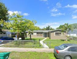 Pre-foreclosure in  NW 182nd St Miami, FL 33169