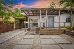 Pre-foreclosure in  NW 100th Ter Miami, FL 33150