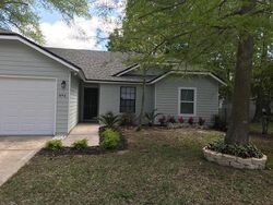 Pre-foreclosure in  SHAMROCK AVE S Jacksonville, FL 32218