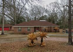 Pre-foreclosure in  Richardson Rd Molino, FL 32577