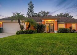 Pre-foreclosure in  SW 1st Ter Cape Coral, FL 33991