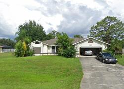 Pre-foreclosure in  Allaire Ln Fort Myers, FL 33908