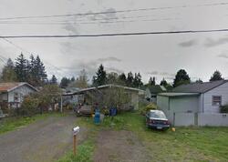Pre-foreclosure in  SE Pierce St Portland, OR 97222