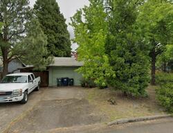 Pre-foreclosure in  Golden Gardens St Eugene, OR 97402