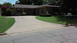 Pre-foreclosure in  NW Briarwood Ave Lawton, OK 73505