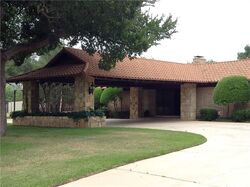 Pre-foreclosure in  Shoreline Dr Abilene, TX 79602