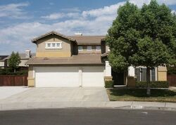 Pre-foreclosure in  Bonnet Cir Menifee, CA 92584