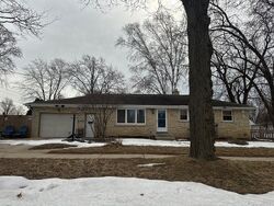 Pre-foreclosure in  S Locust St Green Bay, WI 54304