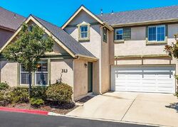 Pre-foreclosure in  Dove Ln Lompoc, CA 93436