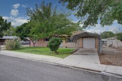 Pre-foreclosure in  Valle Grande Dr SW Los Lunas, NM 87031