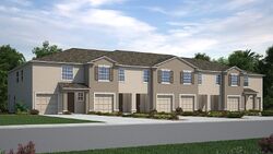 Pre-foreclosure in  Glenn Cross Dr Ruskin, FL 33570