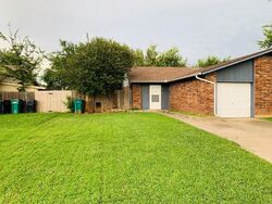 Pre-foreclosure in  S Camay Ave Oklahoma City, OK 73159