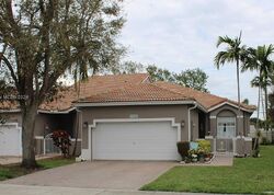 Pre-foreclosure in  E ARAGON BLVD UNIT 3 Fort Lauderdale, FL 33313