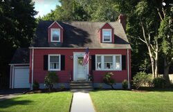 Pre-foreclosure in  Dessa Dr Hamden, CT 06517