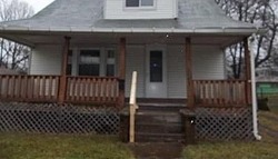 Pre-foreclosure in  BURTON ST SE Warren, OH 44484