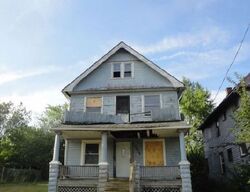 Pre-foreclosure in  Mount Auburn Ave Cleveland, OH 44104