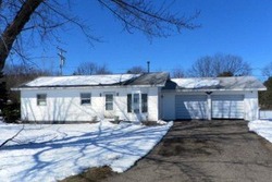Pre-foreclosure in  W JENNINGS RD Lake City, MI 49651
