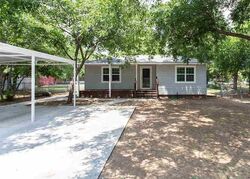 Pre-foreclosure Listing in W College St BURKBURNETT, TX 76354