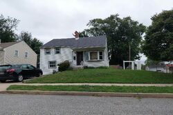 Pre-foreclosure in  SUNSET ST Marcus Hook, PA 19061