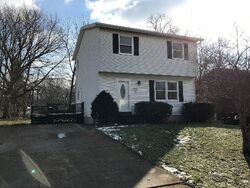  E 33rd St, Erie PA