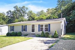 Pre-foreclosure in  PICKARD ST Kalamazoo, MI 49048