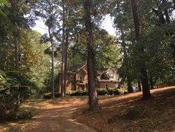 Pre-foreclosure in  Coach Rd Se Huntsville, AL 35803