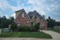Pre-foreclosure in  Heron Springs Dr Shreveport, LA 71106