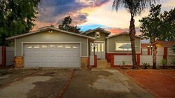 Pre-foreclosure in  Foothill Blvd Sylmar, CA 91342