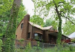 Pre-foreclosure in  Dinden Dr Saint Albans, WV 25177