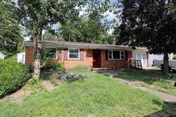  Longmeadow Dr, Charleston WV