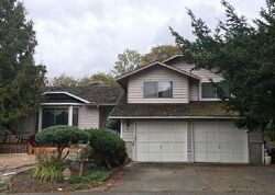 Pre-foreclosure in  26TH AVE S Federal Way, WA 98003