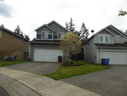 Pre-foreclosure in  66TH AVENUE CT E Puyallup, WA 98375