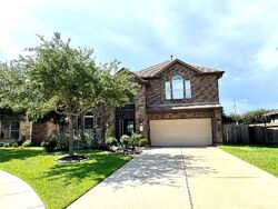 Pre-foreclosure in  Anvil Iron Ln Richmond, TX 77406
