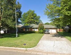 Pre-foreclosure in  Leslie Dr Noble, OK 73068