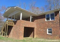  Bowles Ln, Hiddenite NC