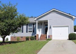 Pre-foreclosure in  Ansley Dr Hope Mills, NC 28348