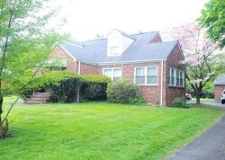Pre-foreclosure in  Ratzer Rd Wayne, NJ 07470