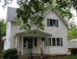 Pre-foreclosure in  E 6TH ST York, NE 68467