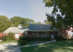 Pre-foreclosure in  GROSVENOR DR Saint Louis, MO 63137
