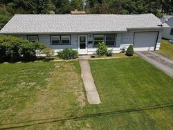  Albert Ave, Greenfield MA