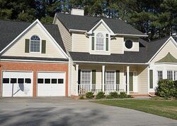 Pre-foreclosure in  Commons Xing Snellville, GA 30078