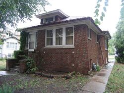 Pre-foreclosure in  25th Ave Bellwood, IL 60104