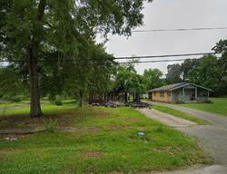 Pre-foreclosure in  W Lincoln St Hamburg, AR 71646