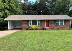 Pre-foreclosure in  ARDMORE DR NW Huntsville, AL 35816